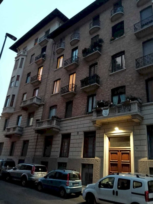appartamento in vendita a Torino in zona San Salvario