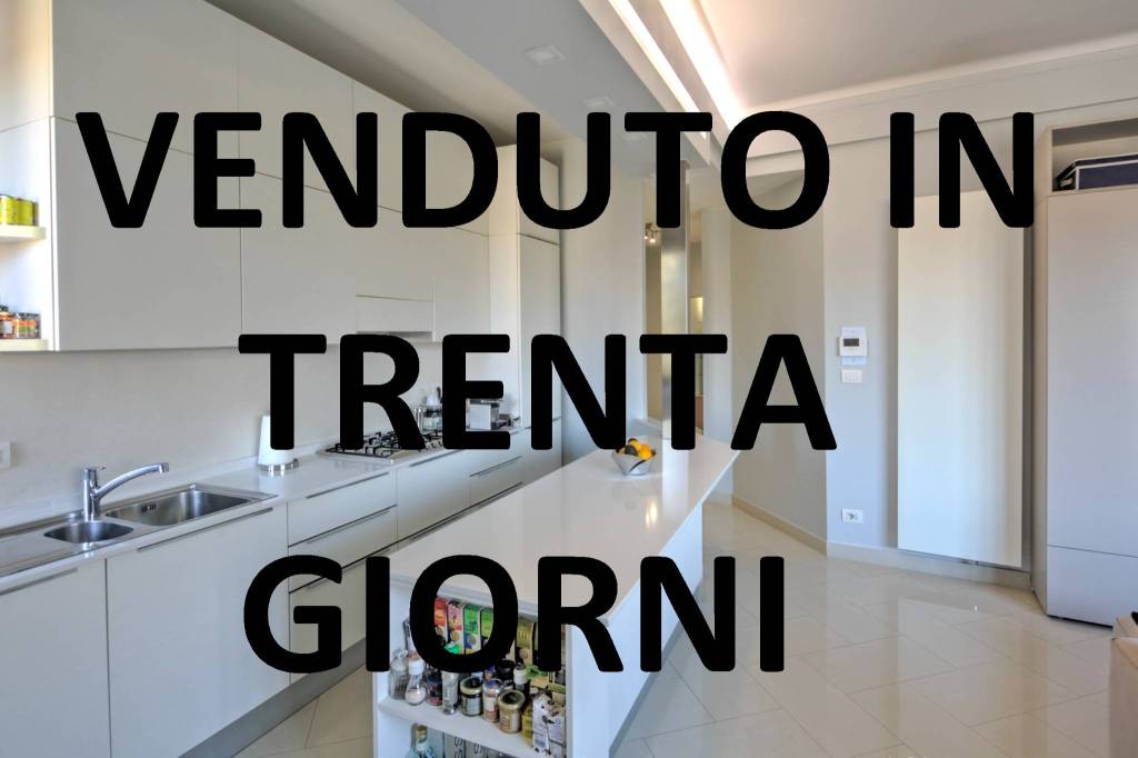 appartamento in vendita a Torino in zona Campidoglio
