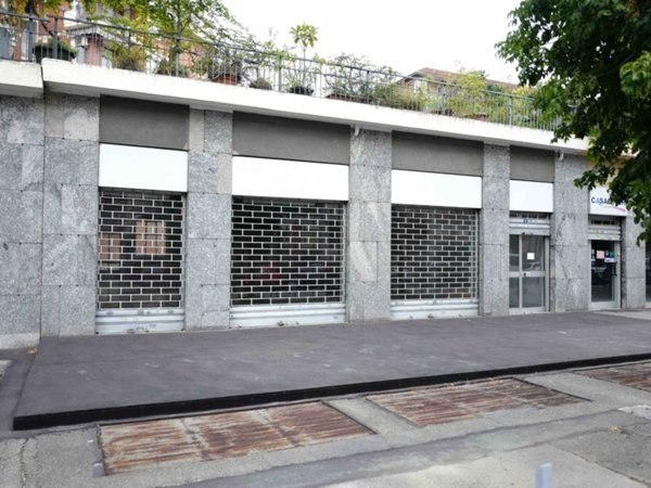 negozio in vendita a Torino in zona Filadelfia