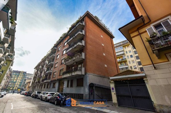 ufficio in vendita a Torino in zona Crocetta