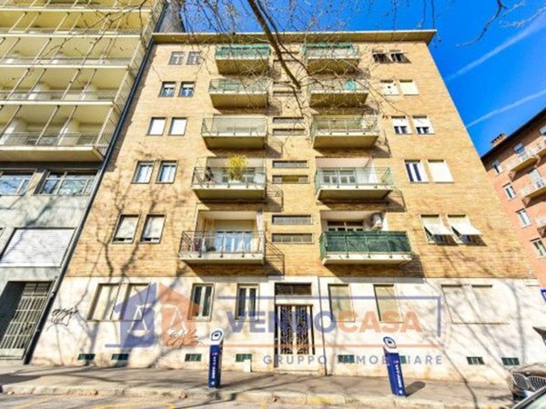 appartamento in vendita a Torino in zona San Salvario
