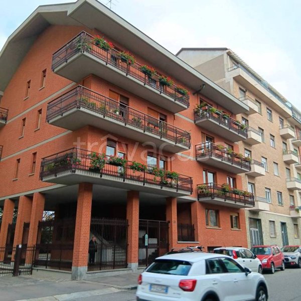 appartamento in vendita a Torino in zona Santa Rita