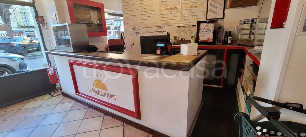 negozio in vendita a Torino in zona Vanchiglia