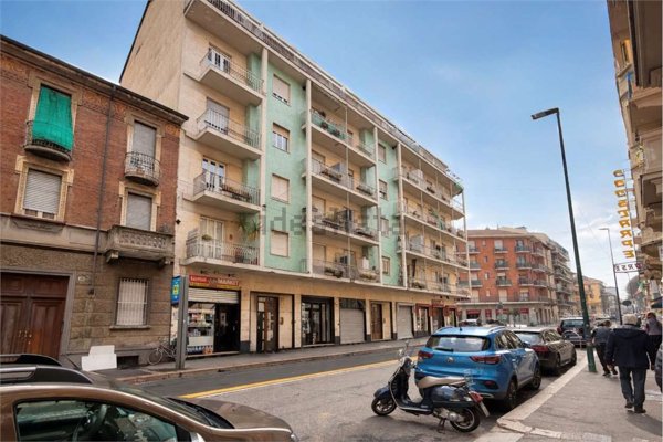appartamento in vendita a Torino in zona Borgata Vittoria