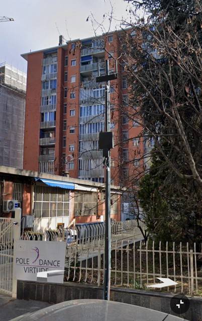 locale commerciale in vendita a Torino in zona Parella