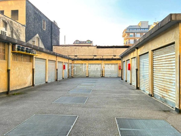 casa indipendente in vendita a Torino in zona Barriera di Milano