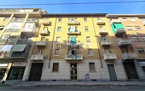 appartamento in vendita a Torino in zona Lingotto