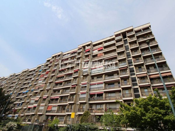 appartamento in vendita a Torino in zona Mirafiori Nord