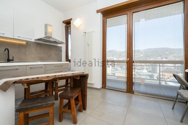 appartamento in vendita a Torino in zona Lingotto