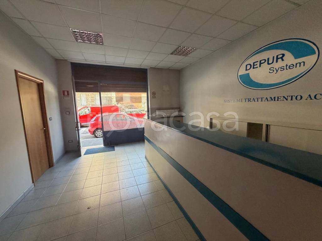 ufficio in vendita a Torino in zona Mirafiori Sud