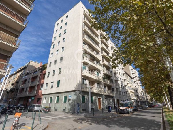 appartamento in vendita a Torino in zona Cit Turin