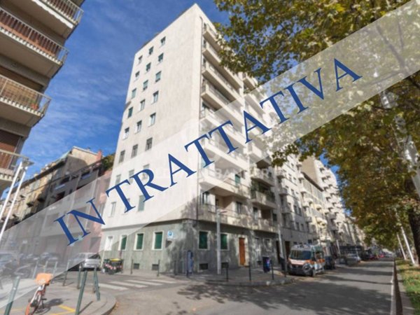 ufficio in vendita a Torino in zona Cit Turin