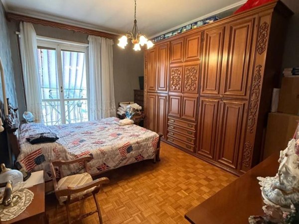 appartamento in vendita a Torino in zona Borgata Vittoria