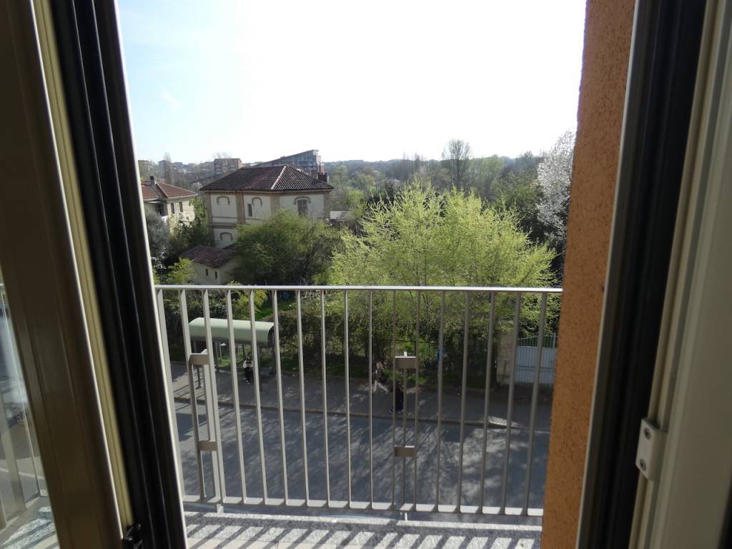 appartamento in vendita a Torino in zona Lucento