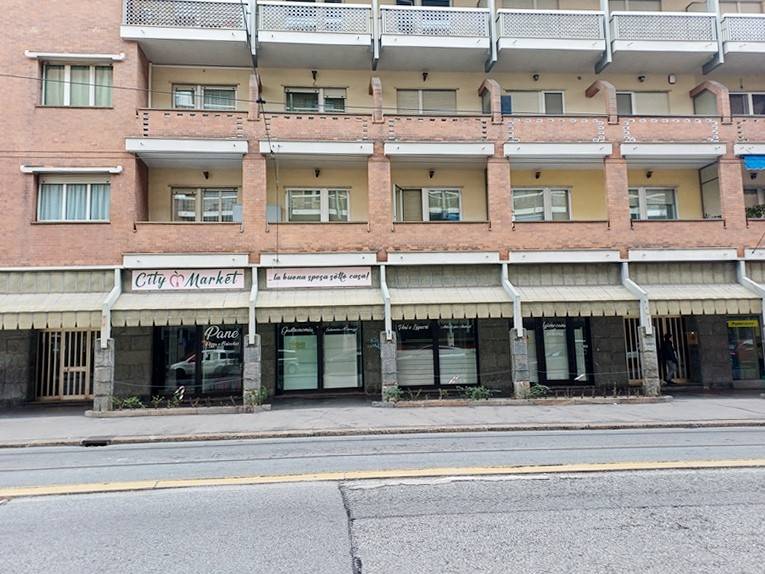 negozio in vendita a Torino in zona Millefonti