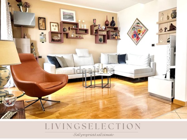 appartamento in vendita a Torino in zona Lucento