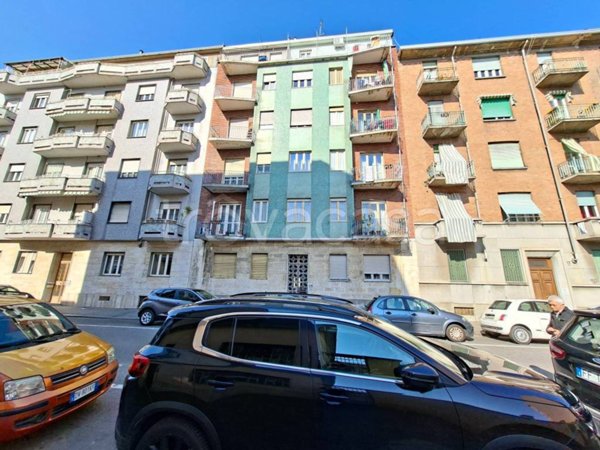 appartamento in vendita a Torino in zona Borgata Vittoria