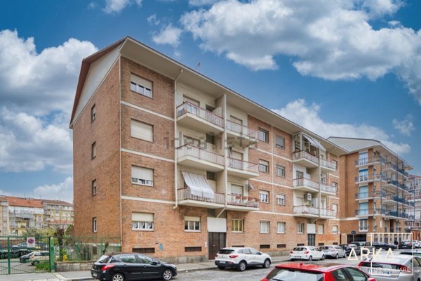 appartamento in vendita a Torino in zona Lucento