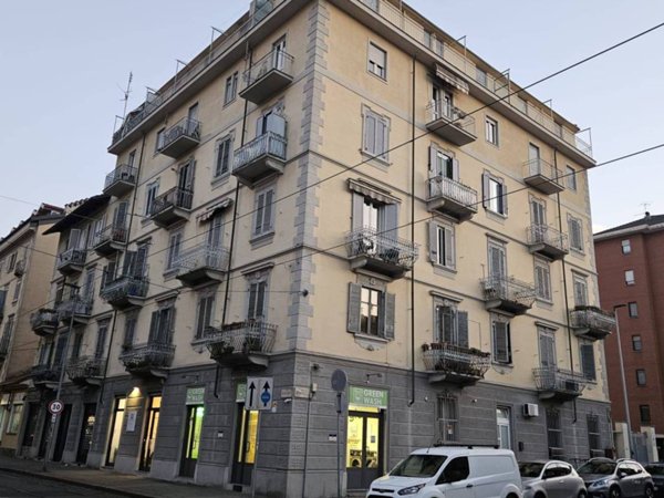 appartamento in vendita a Torino in zona Lucento