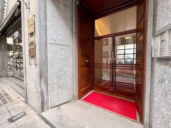 locale commerciale in vendita a Torino in zona Centro Storico