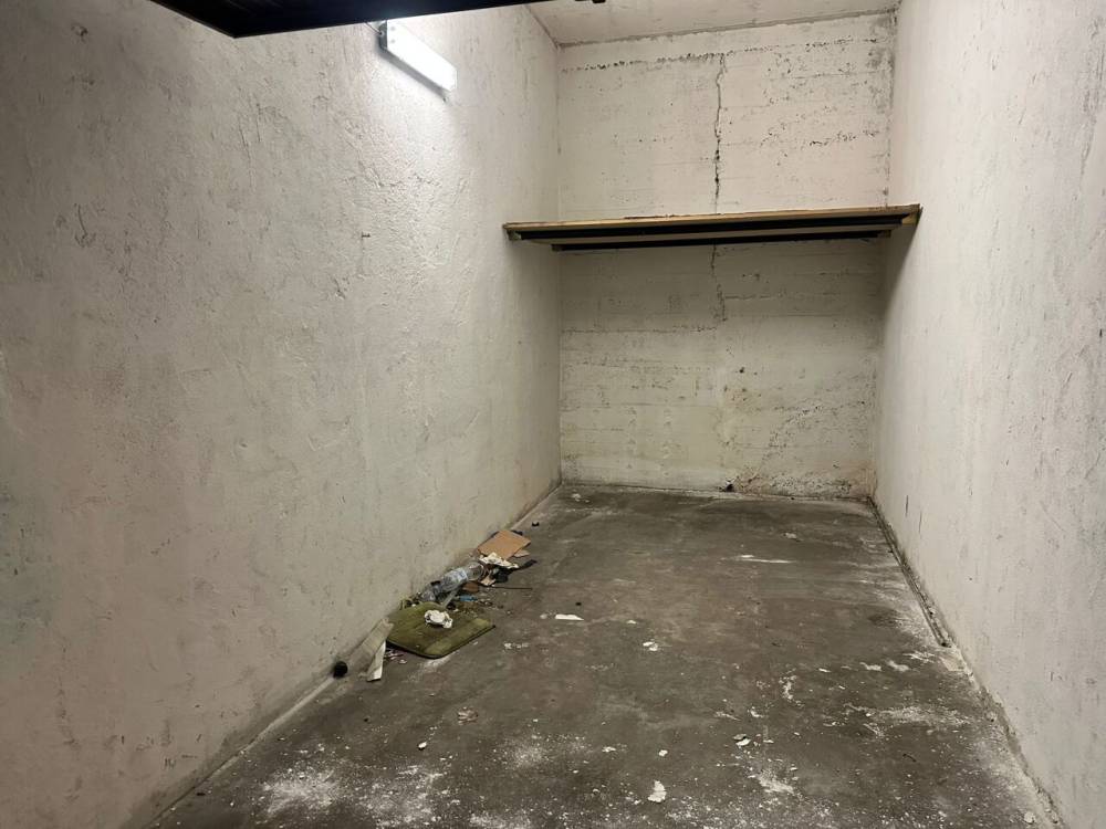 locale di sgombero in vendita a Torino in zona Aurora