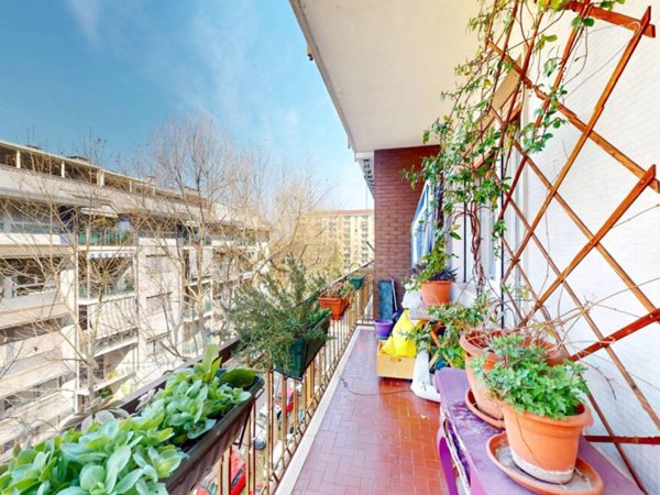 appartamento in vendita a Torino in zona Santa Rita