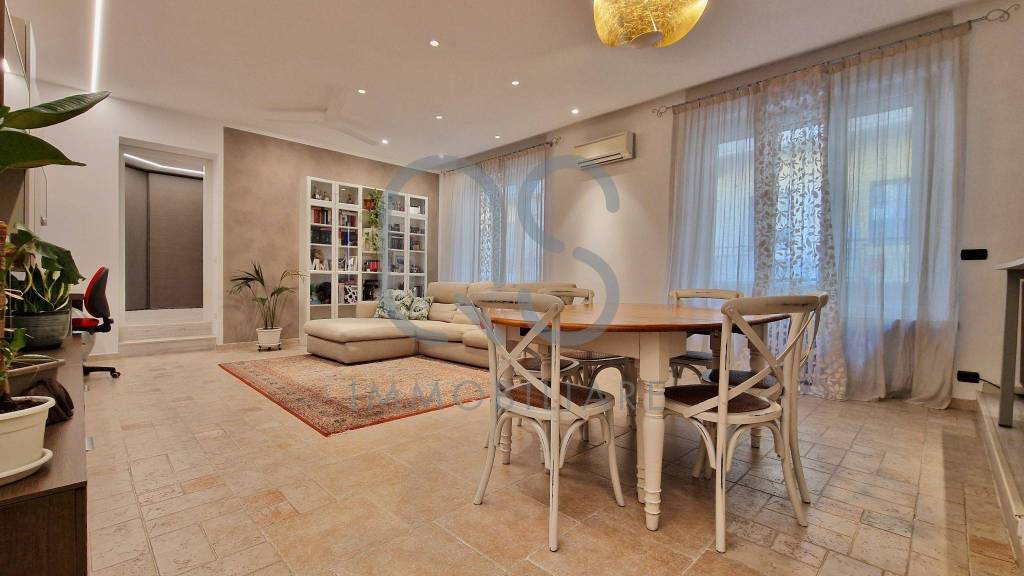 appartamento in vendita a Torino in zona Crocetta