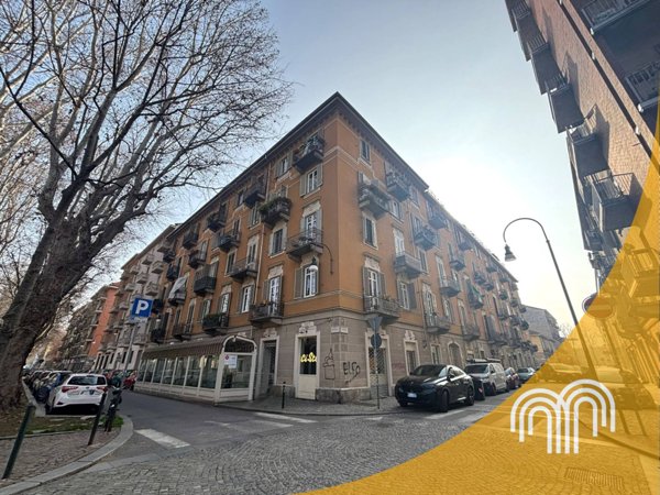 appartamento in vendita a Torino in zona Aurora