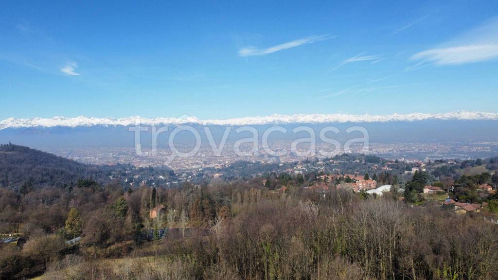 appartamento in vendita a Torino in zona Val Salice