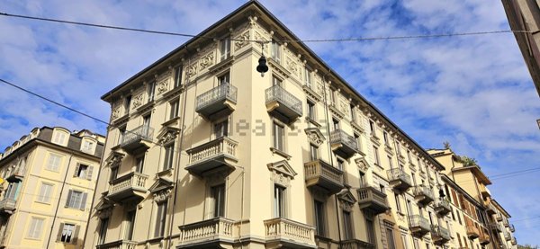 appartamento in vendita a Torino in zona Crocetta