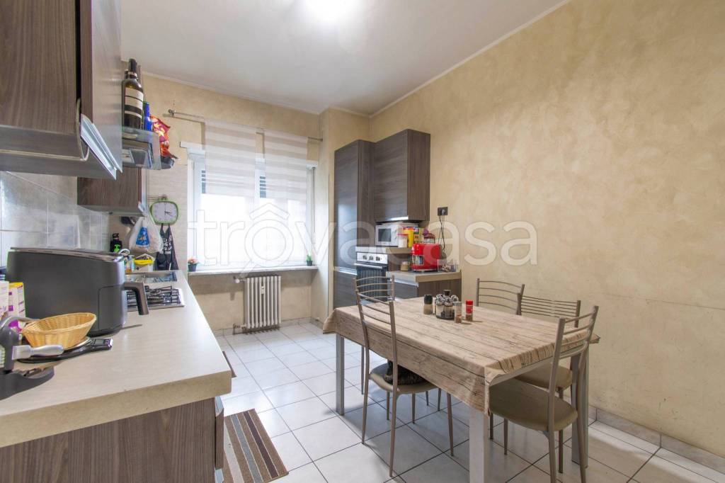 appartamento in vendita a Torino in zona Barriera di Milano