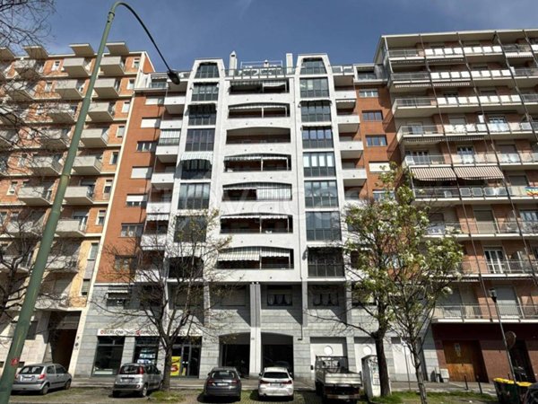 appartamento in vendita a Torino in zona Santa Rita