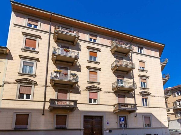 appartamento in vendita a Torino in zona Aurora