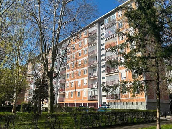 appartamento in vendita a Torino in zona Mirafiori Sud