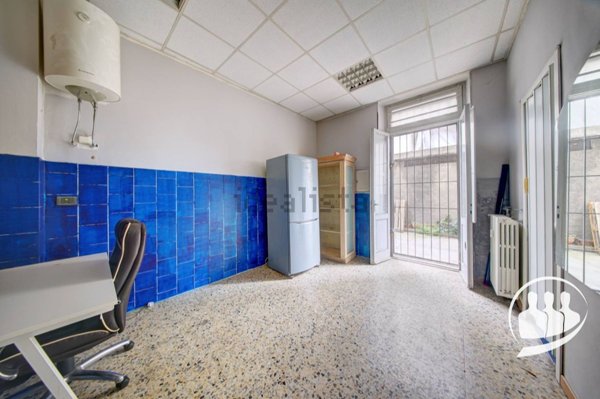 locale commerciale in vendita a Torino in zona Centro Storico