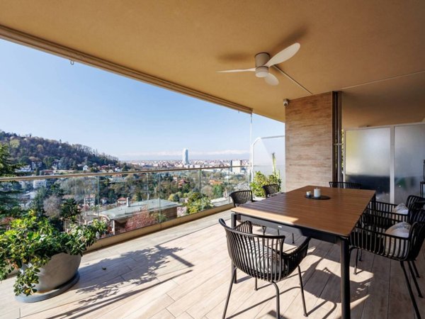 appartamento in vendita a Torino in zona Cavoretto