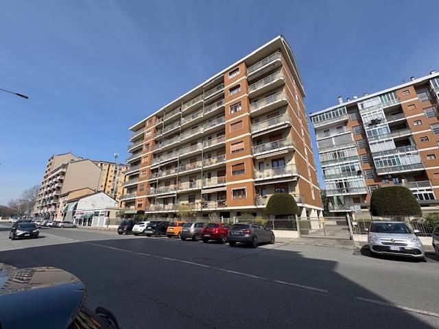 appartamento in vendita a Torino in zona Mirafiori Sud