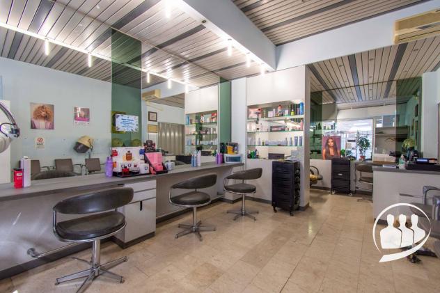 negozio in vendita a Torino in zona Crocetta