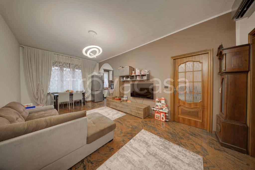 appartamento in vendita a Torino in zona Rebaudengo