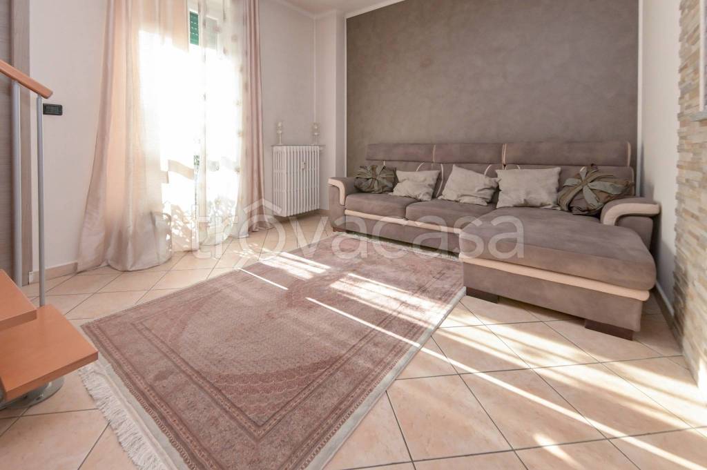 appartamento in vendita a Torino in zona Santa Rita