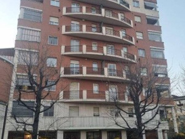 appartamento in vendita a Torino in zona Borgata Vittoria