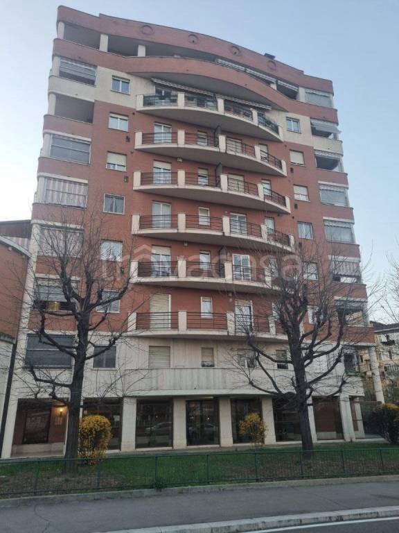 appartamento in vendita a Torino in zona Borgata Vittoria