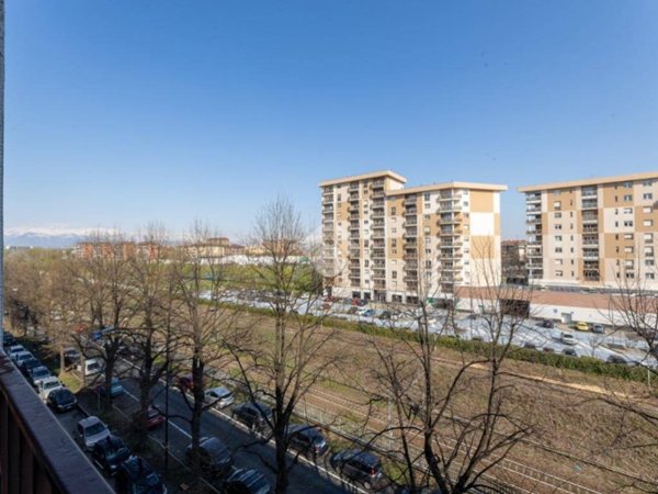 appartamento in vendita a Torino in zona Santa Rita