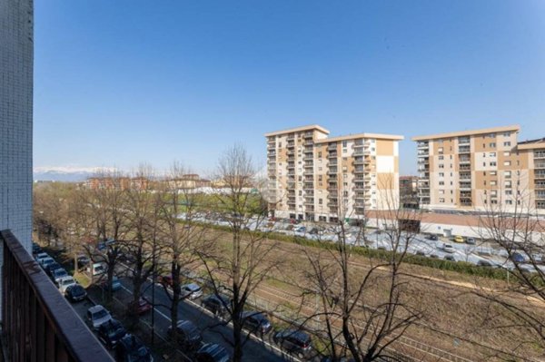 appartamento in vendita a Torino in zona Santa Rita