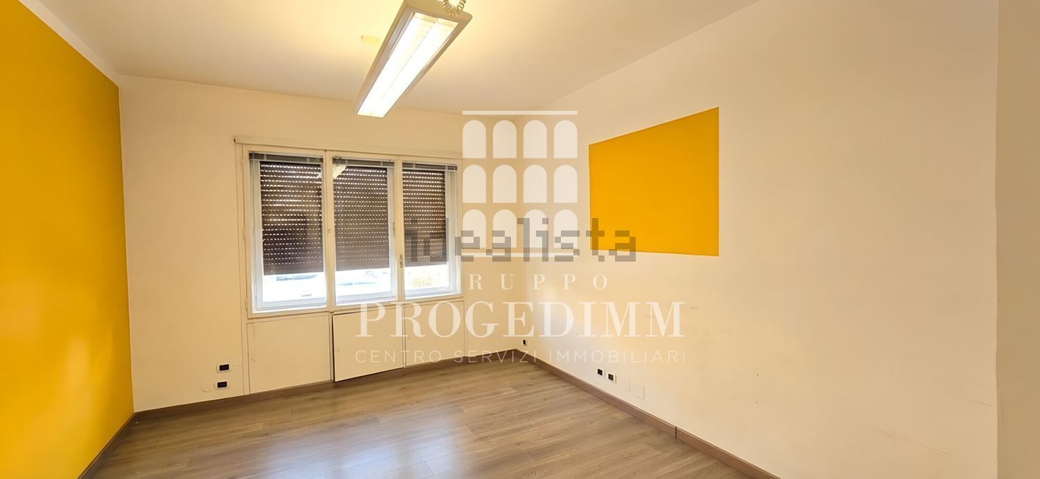 ufficio in vendita a Torino in zona Centro Storico