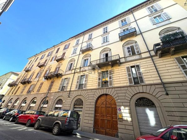 appartamento in vendita a Torino in zona Centro Storico