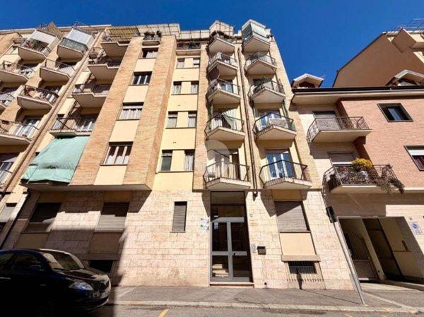 appartamento in vendita a Torino in zona Lucento