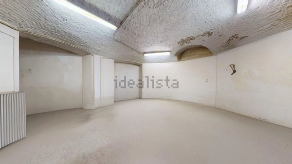 locale di sgombero in vendita a Torino