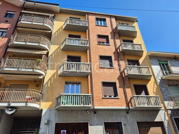 appartamento in vendita a Torino in zona Parella