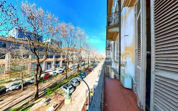 appartamento in vendita a Torino in zona Regio Parco